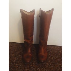 Women’s leather Frye Melissa button boots